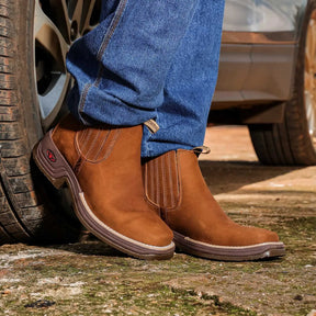 [Kit 4 em 1] Bota Masculina Ortopédica Fazenda de Cano Curto em Couro Legítimo com Boné Modão, Cinto e Carteira GRÁTIS