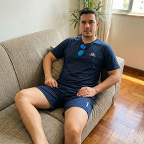 [Pague 2, Leve 4!] Camiseta Masculina Vortis em Poliamida High-Tech e Elastano Blindado de Alta Dissipação de Calor + BRINDES: 3 Bermudas e Óculos de Sol